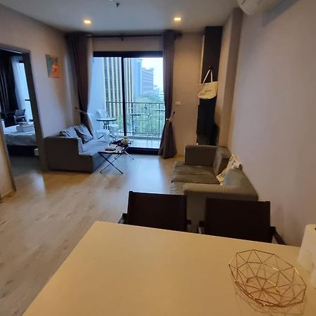 The Base Central Apartments Pattaya Exteriör bild